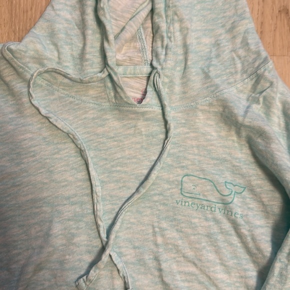 Vineyard Vines Long-Sleeve Slub Whale Hoodie size small - Picture 2 of 4
